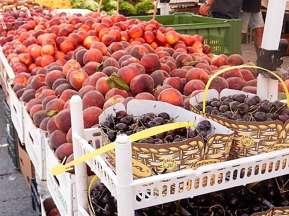 Fresh peaches and cherries at a local Umbrian market